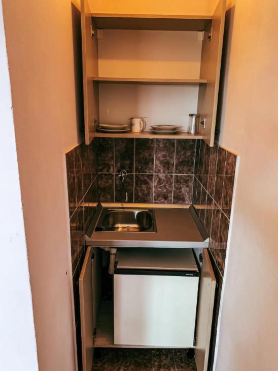 Peaceful, Cosy Tivat Guesthouse Extérieur photo